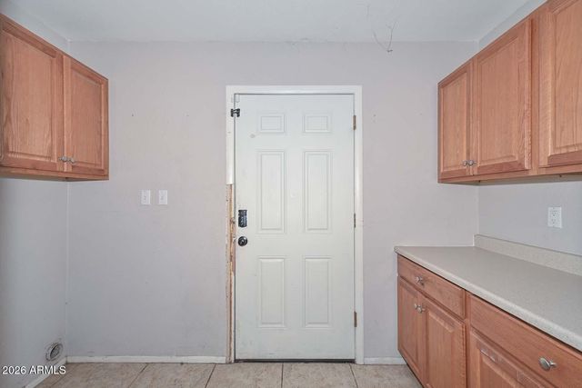 1719 W YUKON Drive, Phoenix, AZ 85027