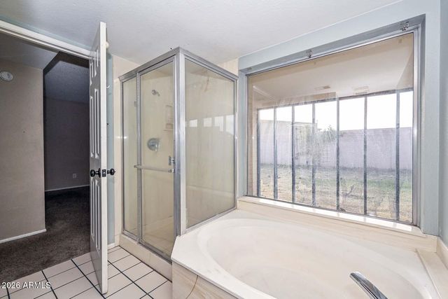 1719 W YUKON Drive, Phoenix, AZ 85027