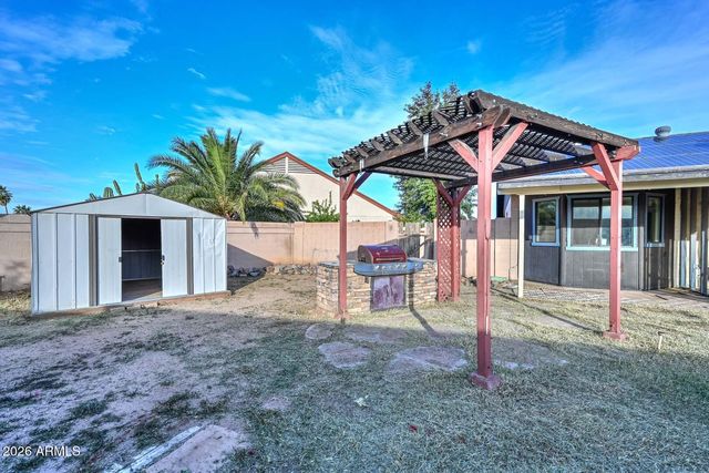 1719 W YUKON Drive, Phoenix, AZ 85027