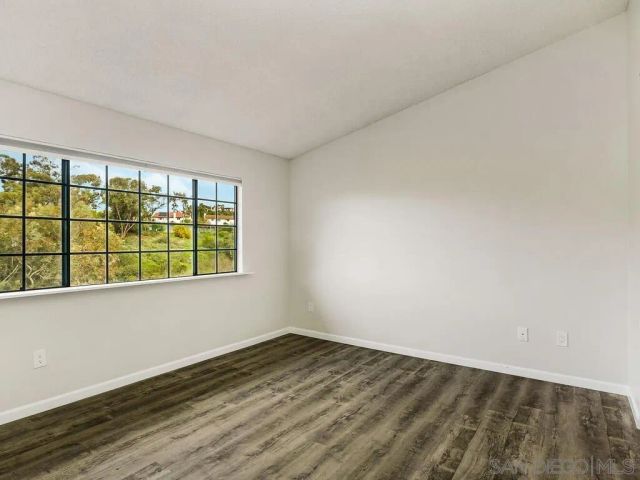 2822 Winthrop Ave, Carlsbad, CA 92010