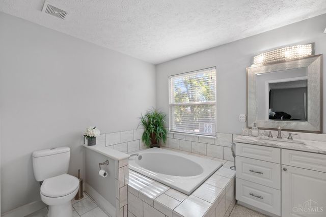 1281 Piedmont Drive, Miami Twp, OH 45150