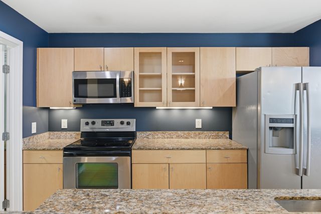 1101 18th Ave S Apt 511, Nashville, TN 37212