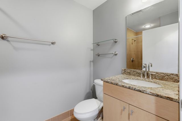 1101 18th Ave S Apt 511, Nashville, TN 37212