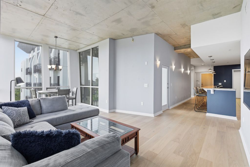 1101 18th Ave S Apt 511, Nashville, TN 37212