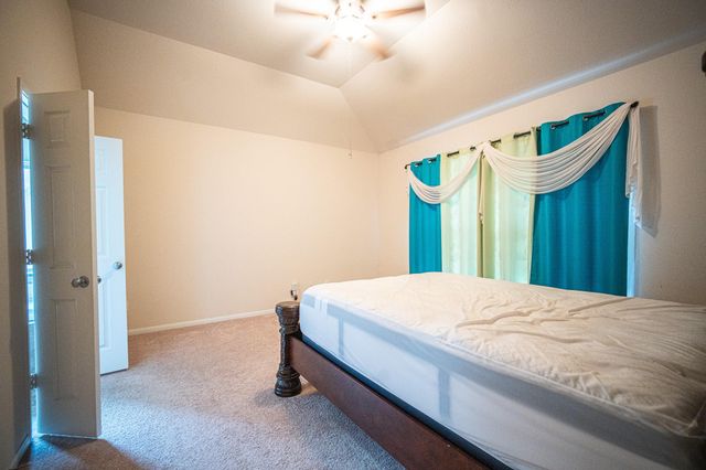 4138 Falvel Shadow Creek Drive, Spring, TX 77388