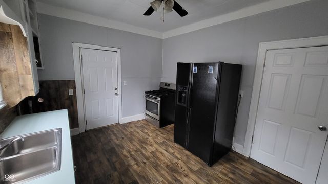 1024 W 13th Street, Anderson, IN 46016