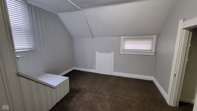 1024 W 13th Street, Anderson, IN 46016