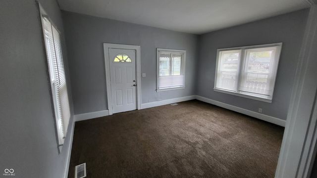 1024 W 13th Street, Anderson, IN 46016