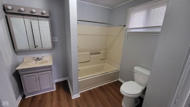 1024 W 13th Street, Anderson, IN 46016