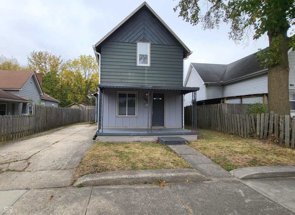 1024 W 13th Street, Anderson, IN 46016