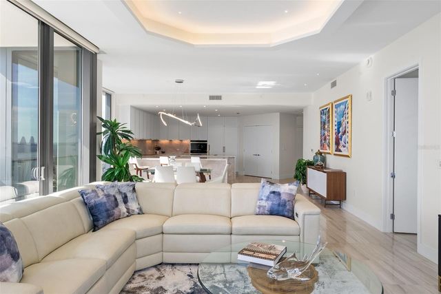 3101 BAYSHORE BOULEVARD 2004, Tampa, FL 33629