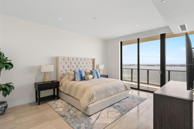 3101 BAYSHORE BOULEVARD 2004, Tampa, FL 33629