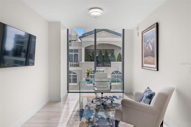 3101 BAYSHORE BOULEVARD 2004, Tampa, FL 33629