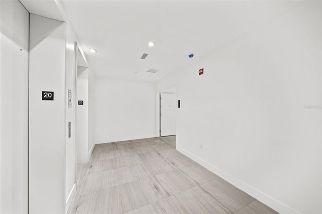 3101 BAYSHORE BOULEVARD 2004, Tampa, FL 33629