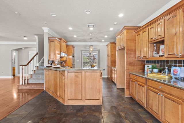 6305 Meadow Mist, Orange, TX 77632