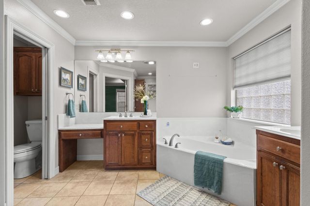 6305 Meadow Mist, Orange, TX 77632