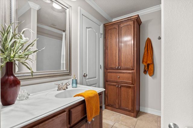 6305 Meadow Mist, Orange, TX 77632