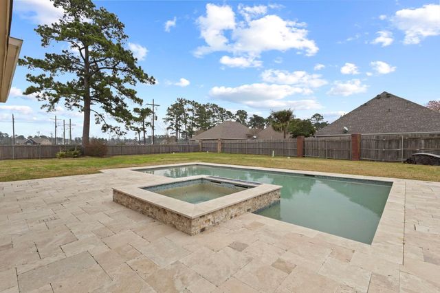 6305 Meadow Mist, Orange, TX 77632