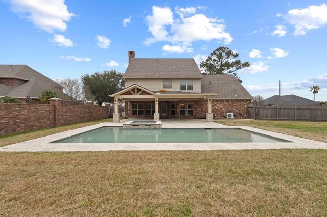 6305 Meadow Mist, Orange, TX 77632