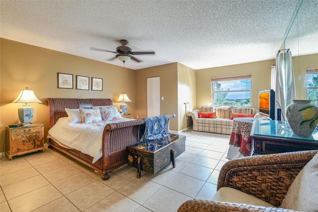 3930 Inverrary Blvd 608 D, Lauderhill, FL 33319