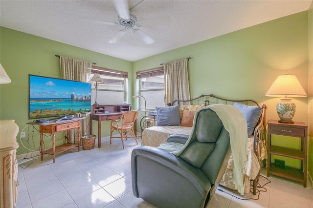 3930 Inverrary Blvd 608 D, Lauderhill, FL 33319