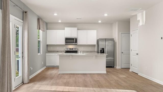 357 Creekview Way, Dallas, GA 30132