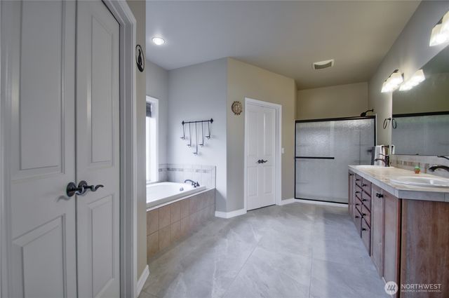 5403 Lemon Road NE, Olympia, WA 98506