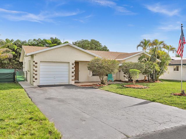 9603 NW 73rd Street, Tamarac, FL 33321