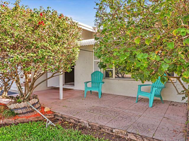 9603 NW 73rd Street, Tamarac, FL 33321