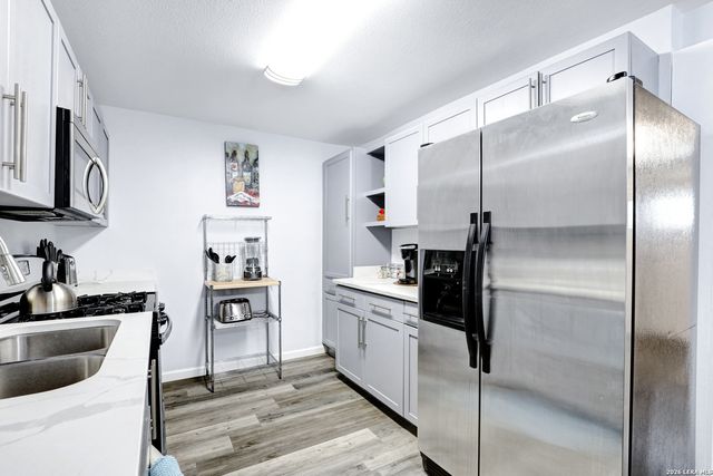 425 Parland, San Antonio, TX 78209