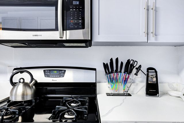 425 Parland, San Antonio, TX 78209