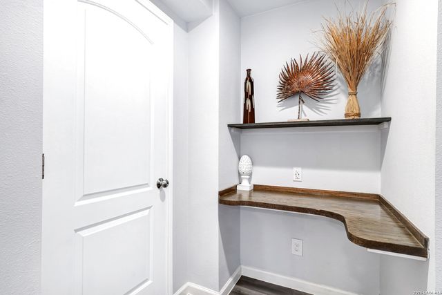 425 Parland, San Antonio, TX 78209