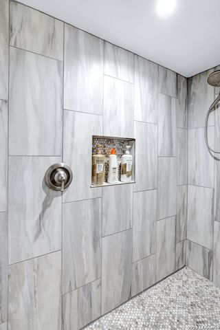 425 Parland, San Antonio, TX 78209