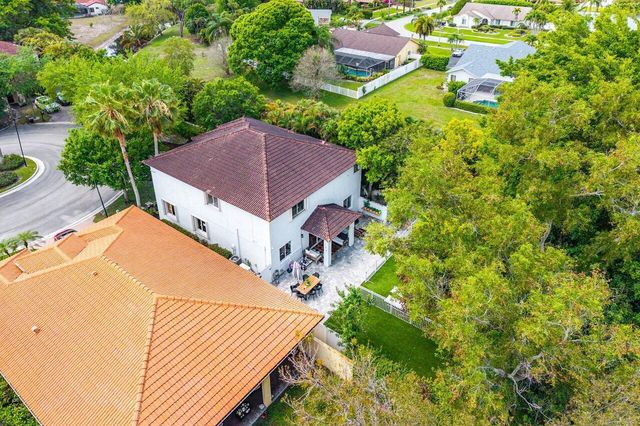 10223 Boca Vista Drive, Boca Raton, FL 33498