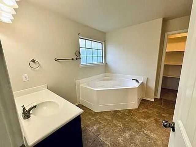 7029 96th Street, Lubbock, TX 79424