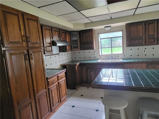 730 Chestnut St, New Castle, PA 16101