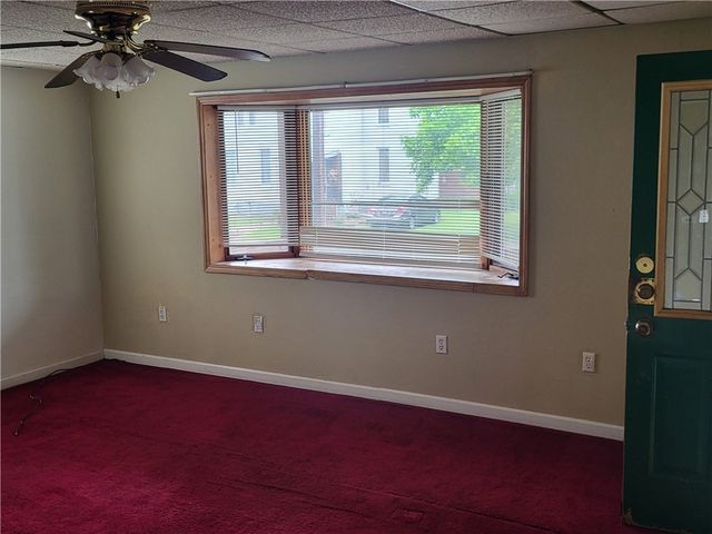 730 Chestnut St, New Castle, PA 16101