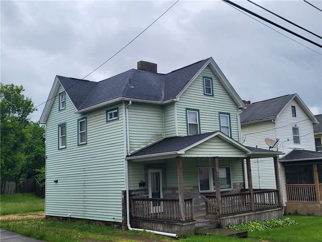 730 Chestnut St, New Castle, PA 16101