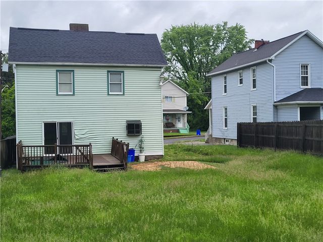 730 Chestnut St, New Castle, PA 16101