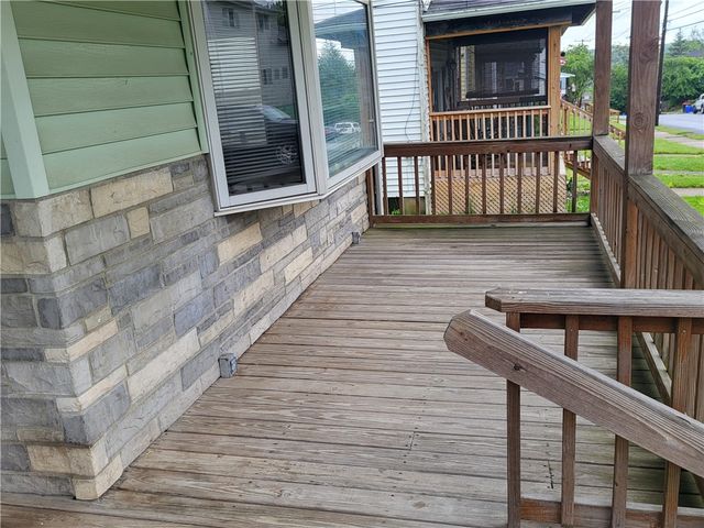 730 Chestnut St, New Castle, PA 16101