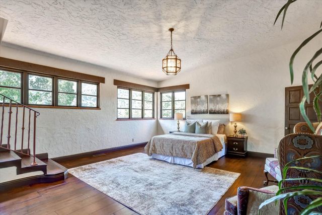 15295 Kennedy Road, Los Gatos, CA 95032