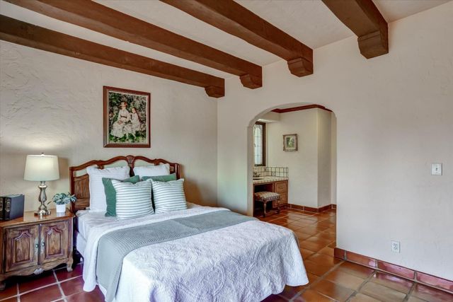 15295 Kennedy Road, Los Gatos, CA 95032