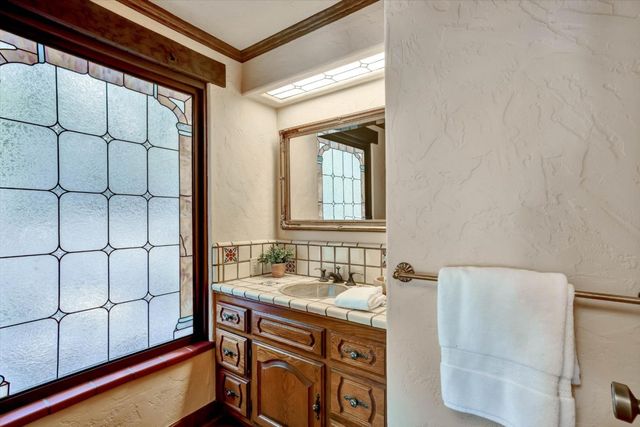 15295 Kennedy Road, Los Gatos, CA 95032