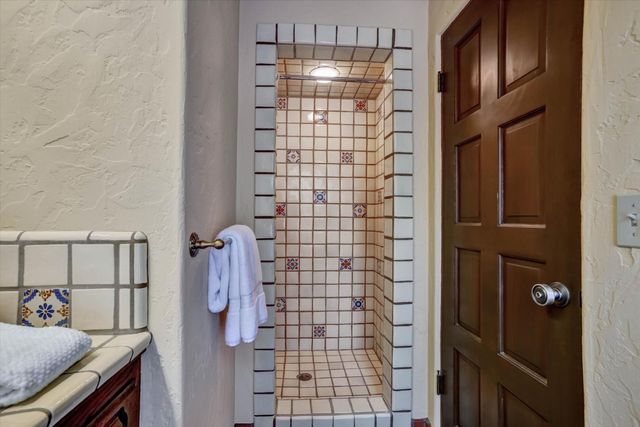 15295 Kennedy Road, Los Gatos, CA 95032