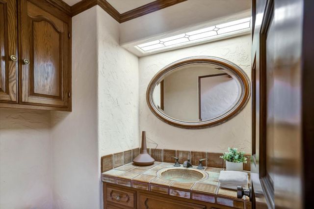 15295 Kennedy Road, Los Gatos, CA 95032