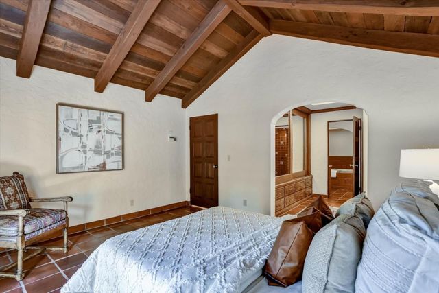 15295 Kennedy Road, Los Gatos, CA 95032
