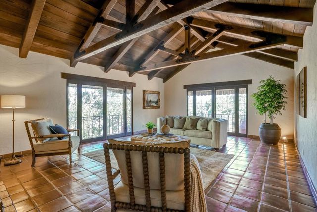 15295 Kennedy Road, Los Gatos, CA 95032