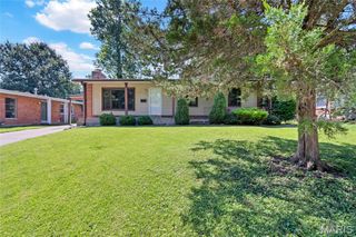 522 Bahia Drive, Rock Hill, MO 63119