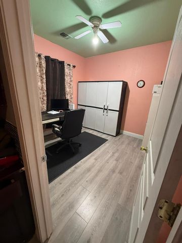 152 College Hill Way, Yuba City, CA 95993