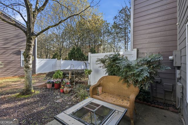 996 Pierce Brennen Drive, Lawrenceville, GA 30043